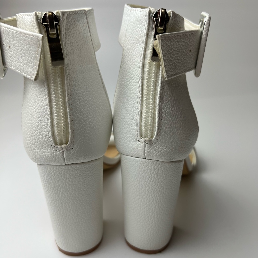 Nicole Miller Womens Heeled Sandals  Size 8.5 - Picture 15 of 16